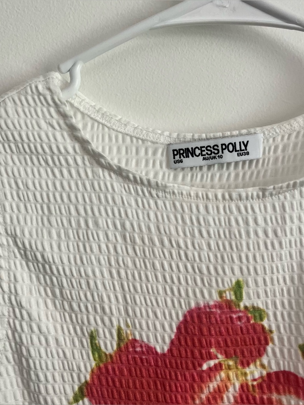 Princess Polly White Textured Tank with Red Strawberry Graphic - Picture 2 of 4